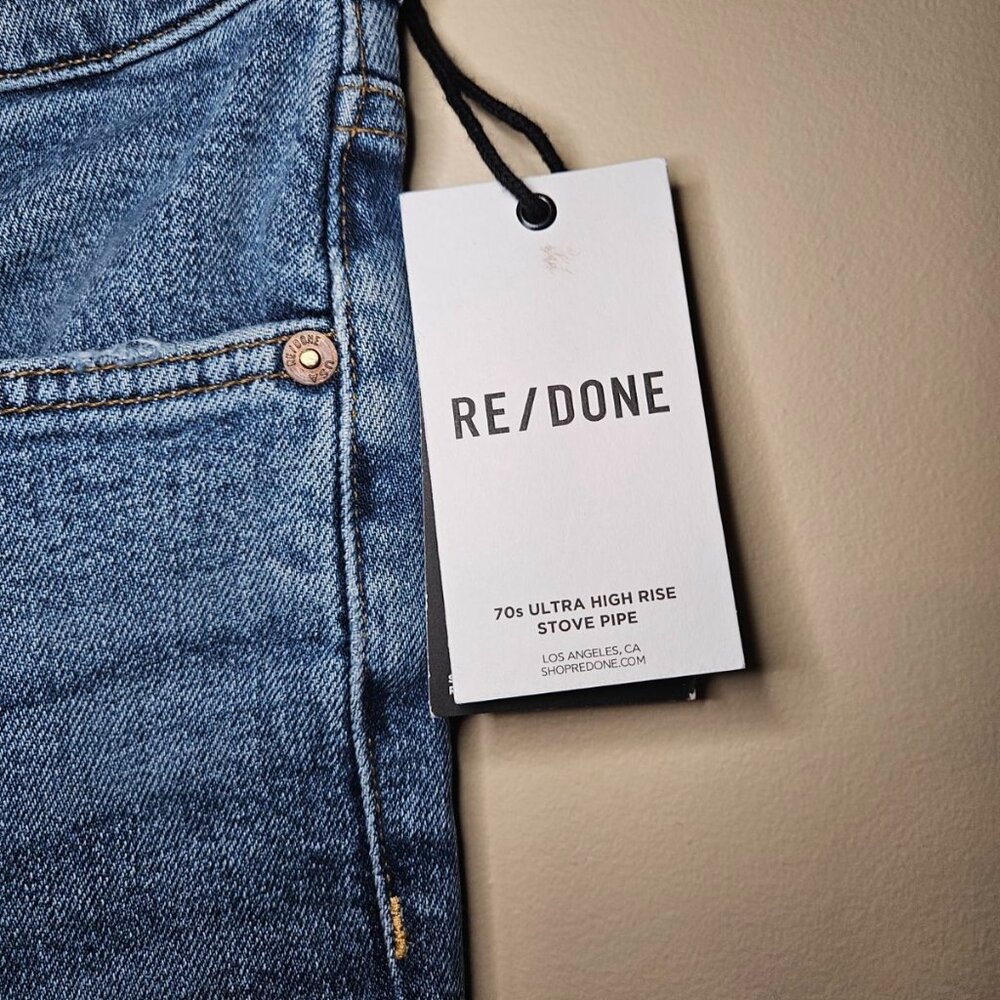 NWT! Re/Done 70s Ultra High Rise Stove Pipe! Size 26